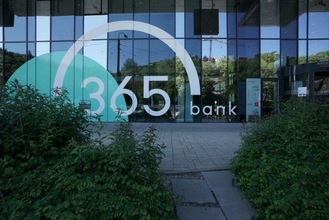 365.bank si vďaka transformácii s Poštovou bankou polepšila, vlani dosiahla zisk cez 58 miliónov eur