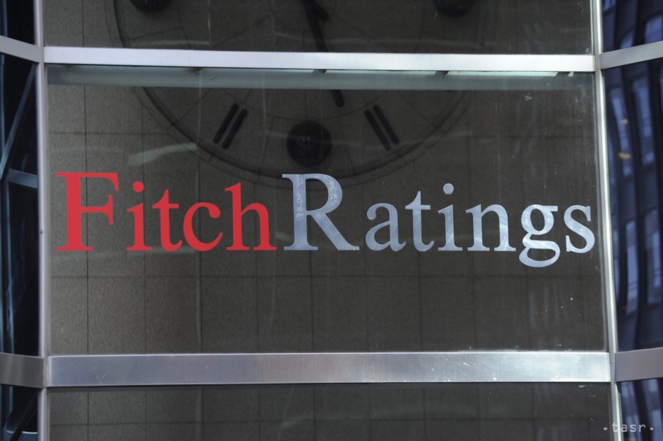 Fitch sťahuje rating developerskej skupiny China Evergrande a jej dcér